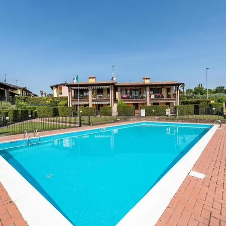 Al Tulipano Apartment Polpenazze del Garda