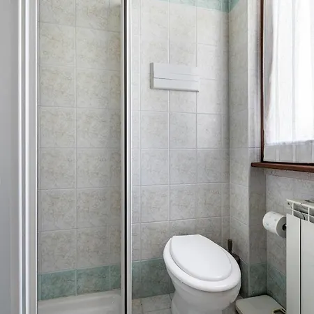 Al Tulipano Apartment Polpenazze del Garda