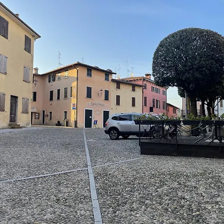 Al Tulipano Polpenazze del Garda